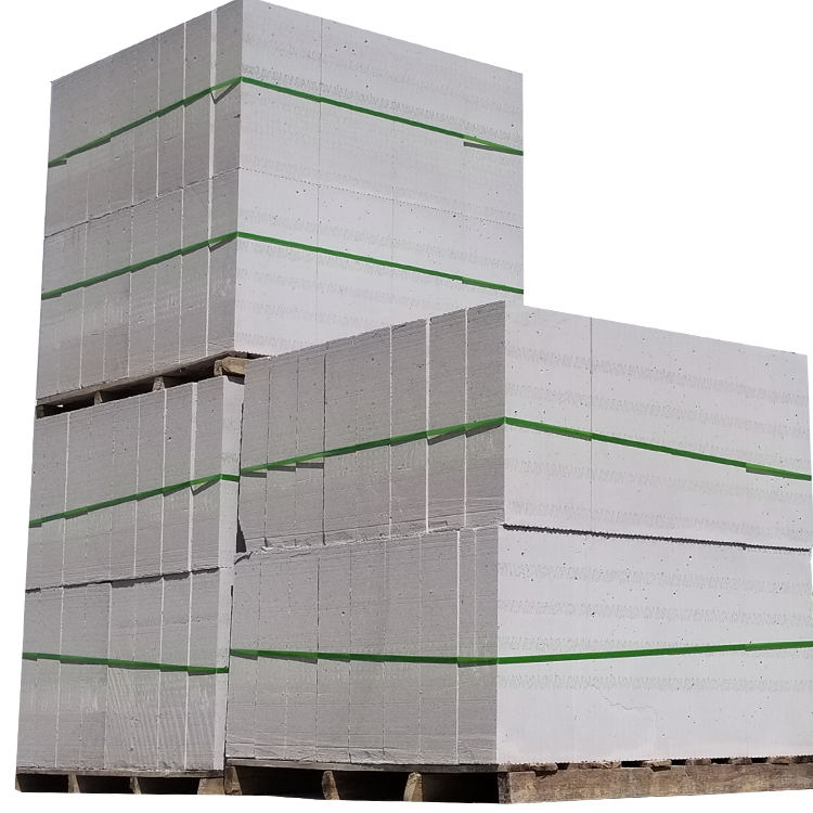 金沙改性材料和蒸压制度对冶金渣蒸压加气混凝土砌块性能的影响